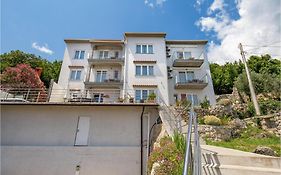 1 Bedroom Gorgeous Apartment In Moscenicka Draga