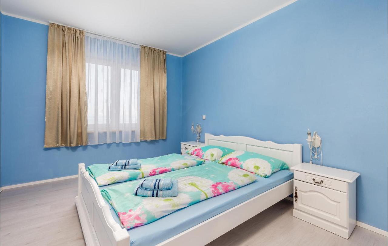 1 Bedroom Gorgeous Apartment In Mošćenička Draga Esterno foto