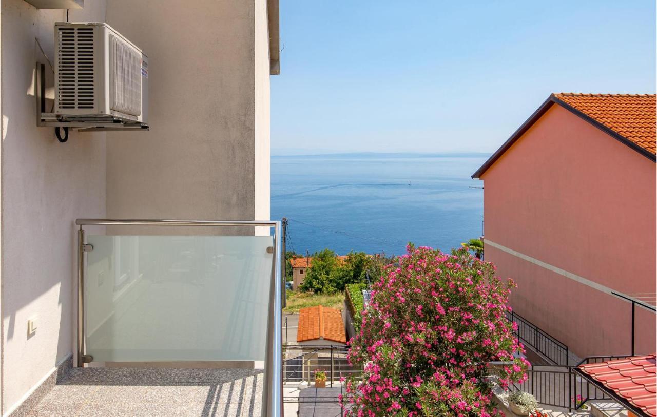 1 Bedroom Gorgeous Apartment In Mošćenička Draga Esterno foto